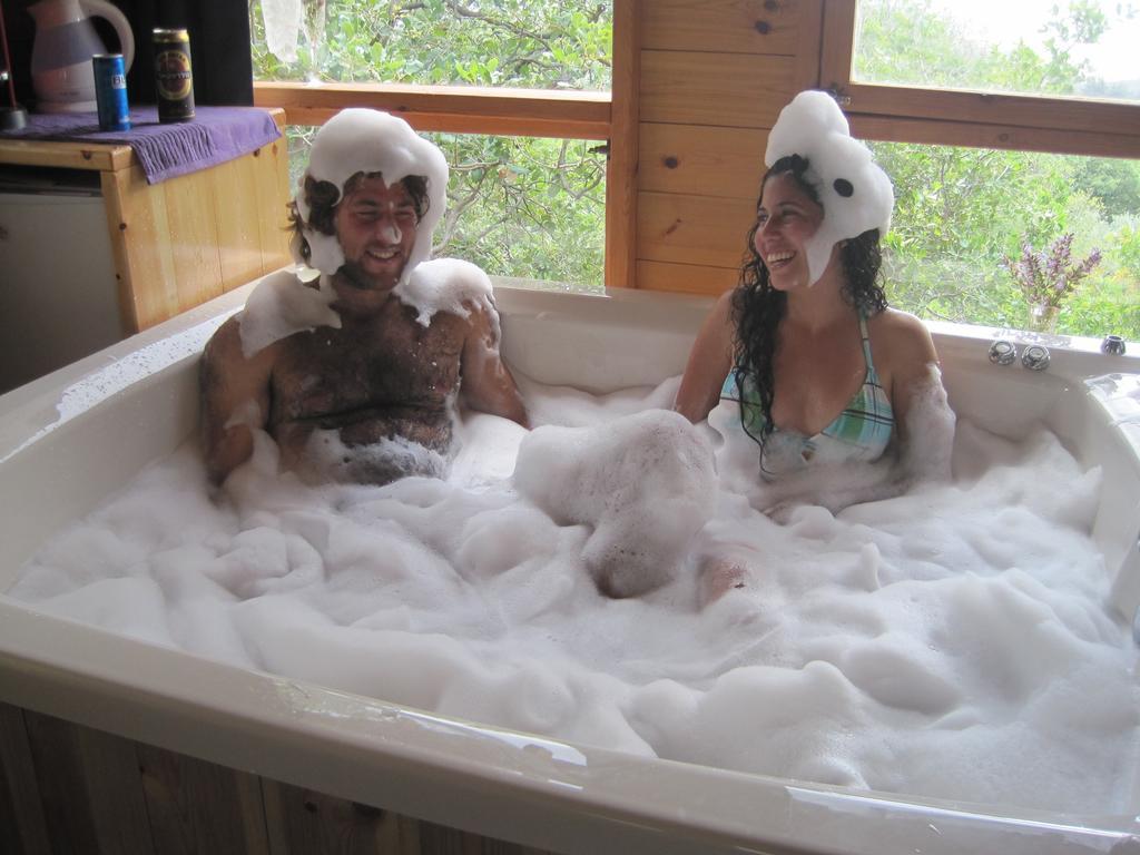 Spa In The Woods - B&B In Амирим Номер фото