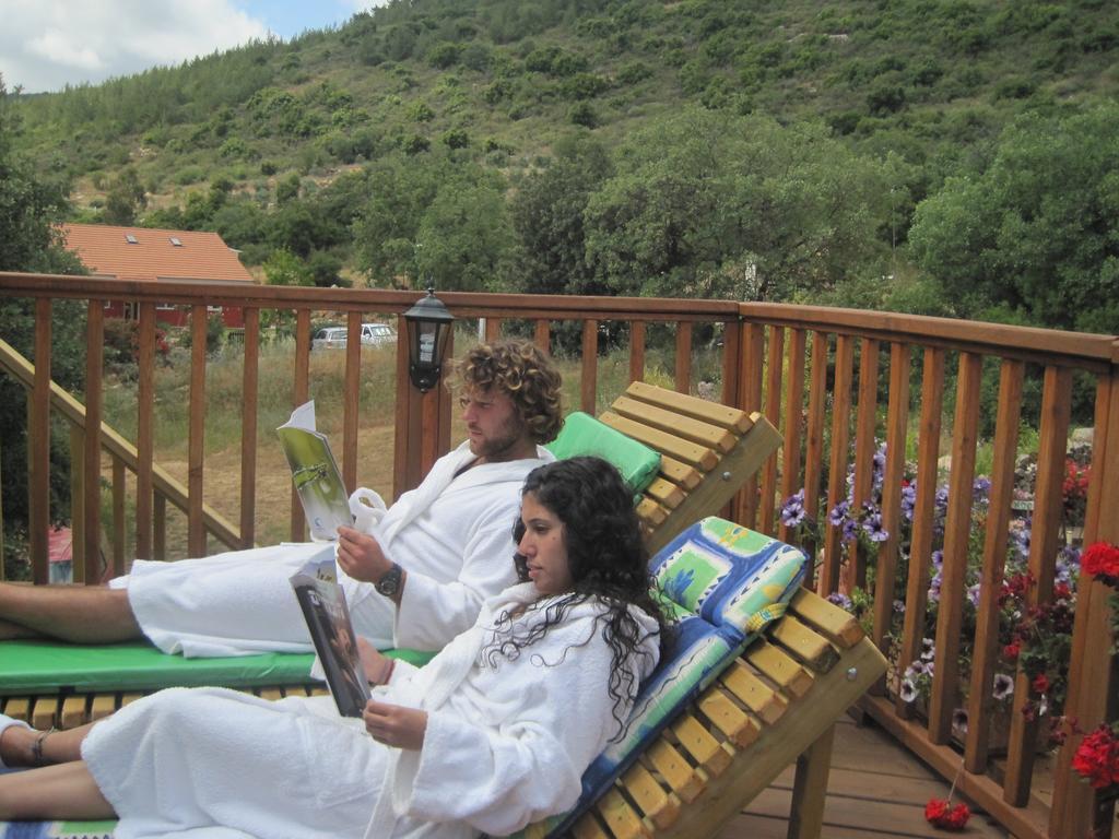 Spa In The Woods - B&B In Амирим Номер фото